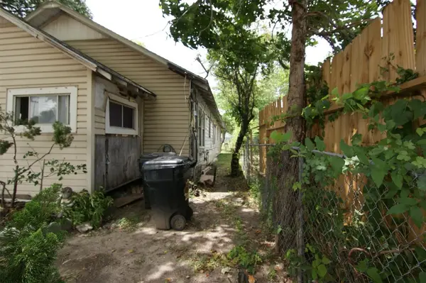 1265 Morris Street Street, Houston, TX 77009