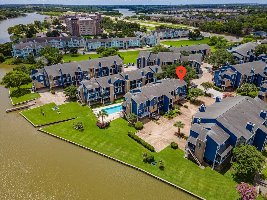 18515 Egret Bay Boulevard #1301, Webster, TX 77058 - Image #2