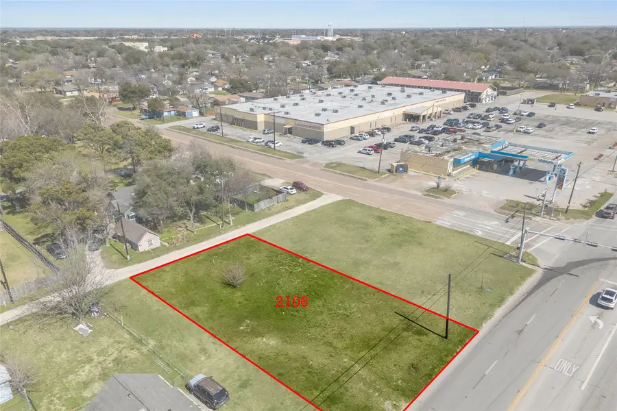 2106 Texas Avenue, Texas City, TX 77590 - #3