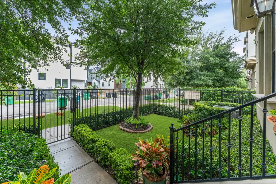 1209 W 24th Street #B, Houston, TX 77008 - #2