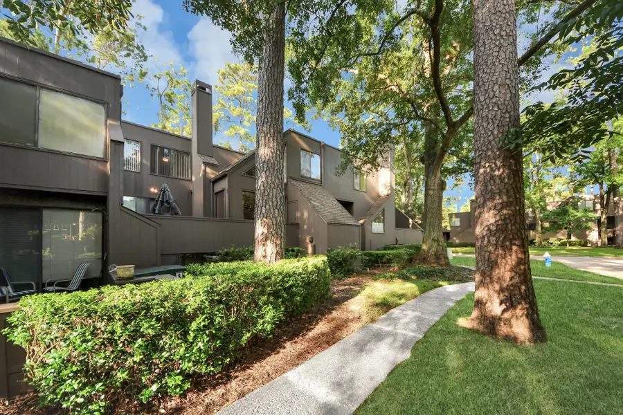 330 Litchfield Lane #37, Houston, TX 77024 - #2