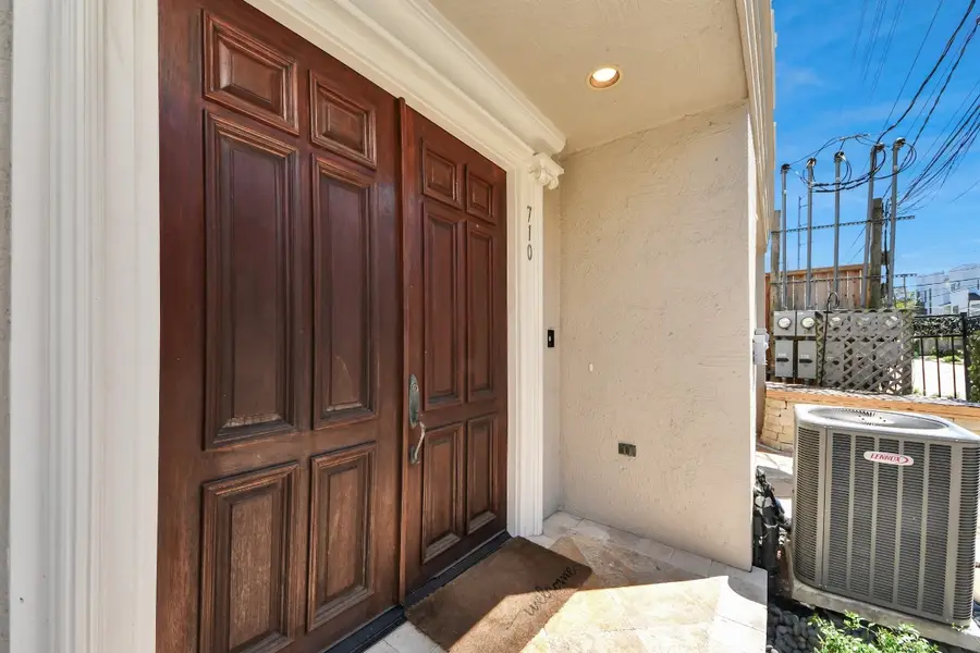 710 Jackson Hill Street, Houston, TX 77007 - #3