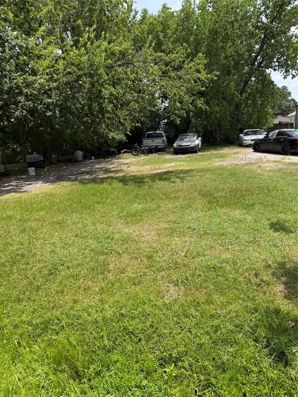 4520 Briscoe Street, Houston, TX 77051