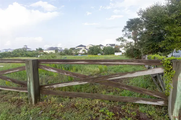 Lot 22 (22-1) 103rd Street, Galveston, TX 77554