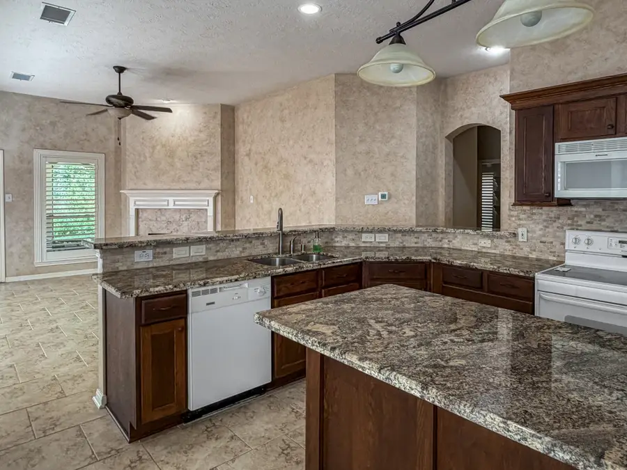 8523 Metrodale Drive, Houston, TX 77040 - #3
