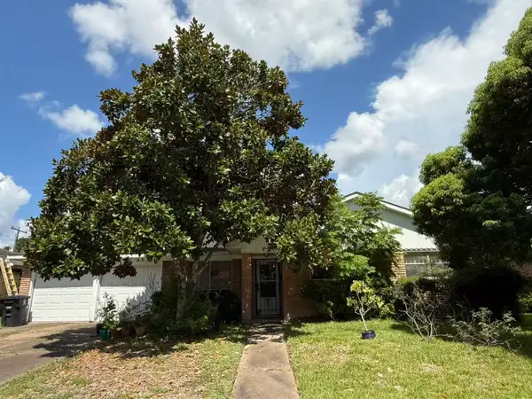 8603 Braes River Drive, Houston, TX 77074