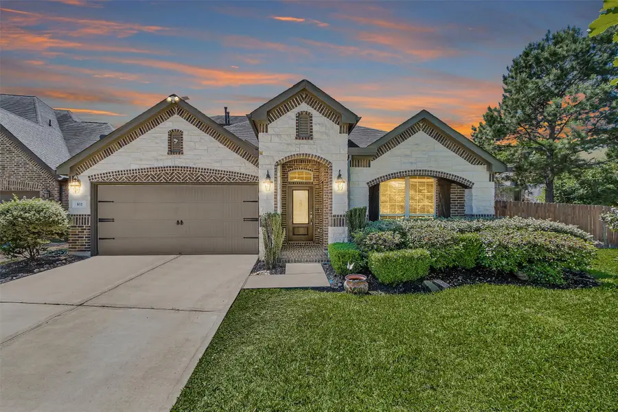 102 Cadence Court, Montgomery, TX 77316 - #2