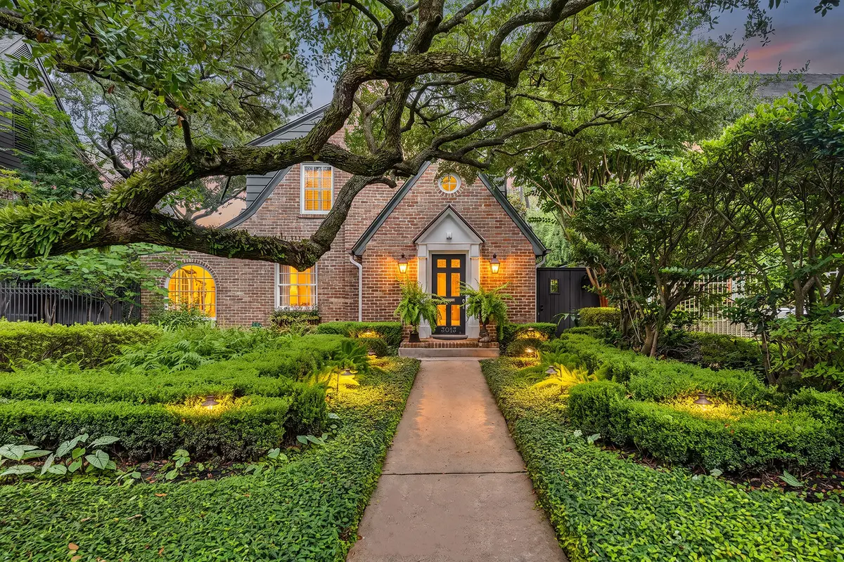 3013 Avalon Place, Houston, TX 77019 - #1