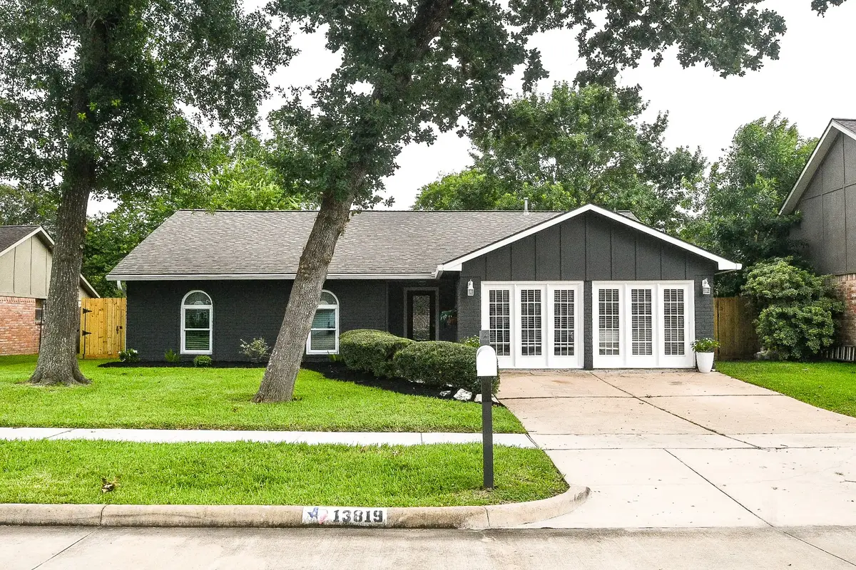 13819 Ivymount Drive, Sugar Land, TX 77498 - #1