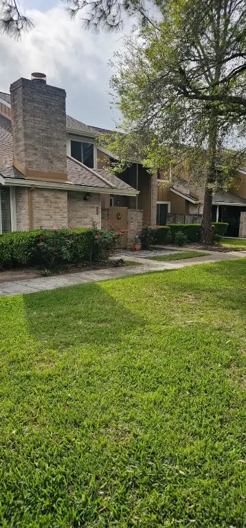 6171 Dryad Drive, Houston, TX 77035