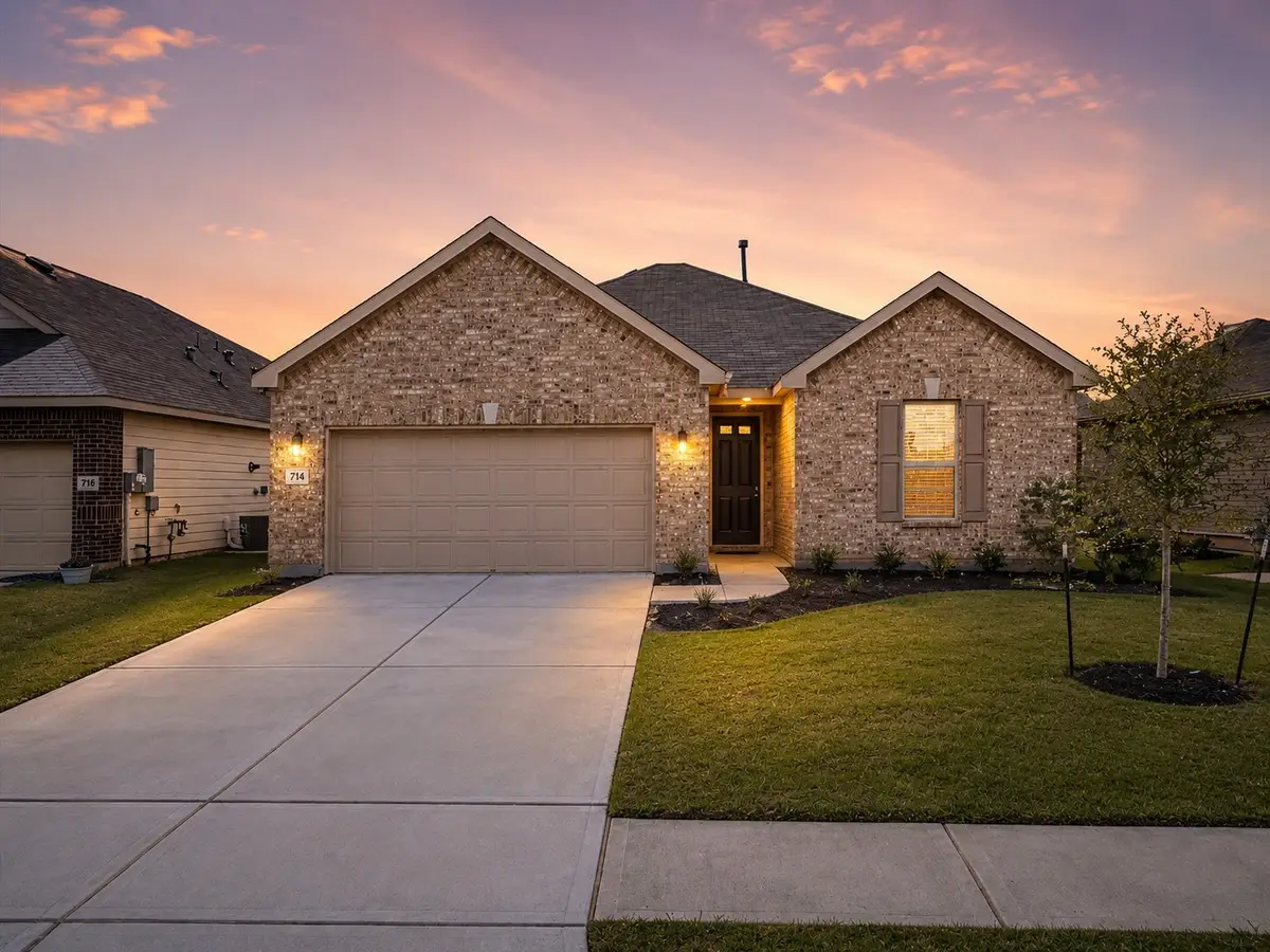 714 Allana Lane, Alvin, TX 77511 - #1