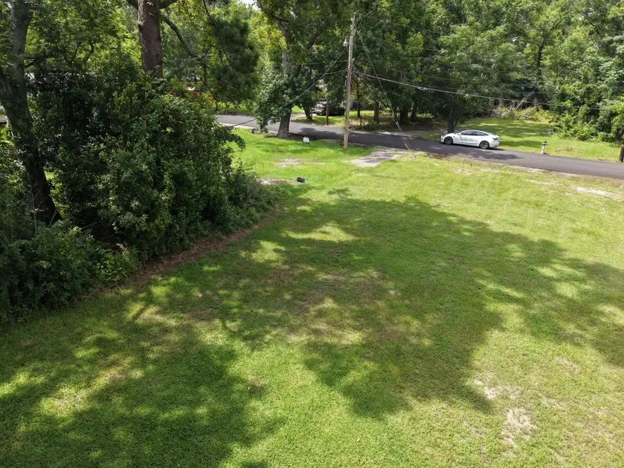 425 7th Street, Huntsville, TX 77320 - #2