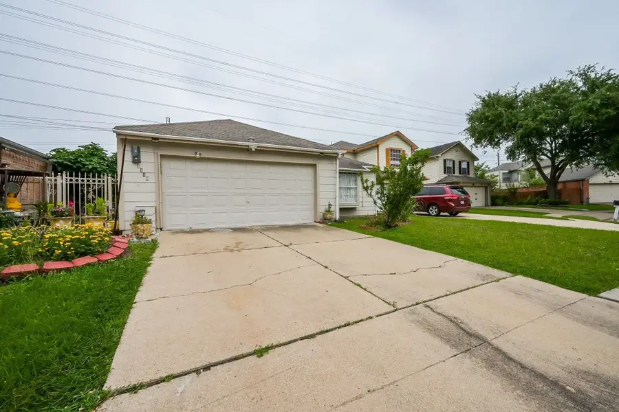 9319 Belle Park Drive, Houston, TX 77099 - #2