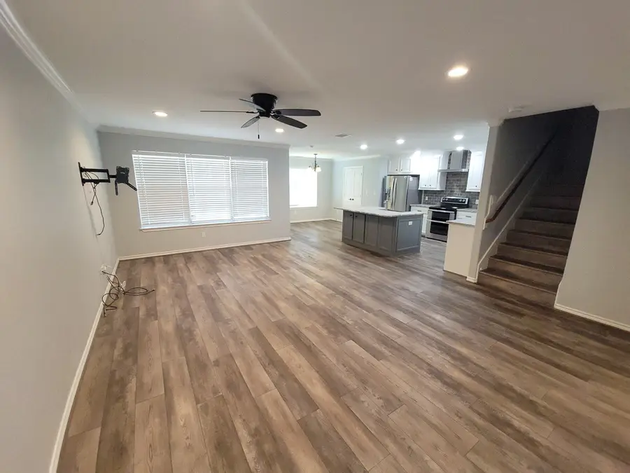 115 Sendero Drive, Huntsville, TX 77340 - #3