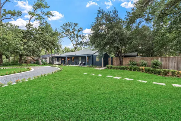 802 W 41st Street, Houston, TX 77018