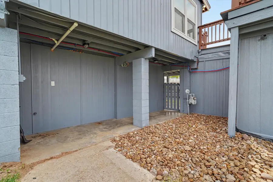 370 Ling Street, Bayou Vista, TX 77563 - #3