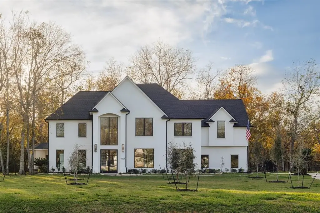 8530 Halls Retreat Court, Missouri City, TX 77459 - #1