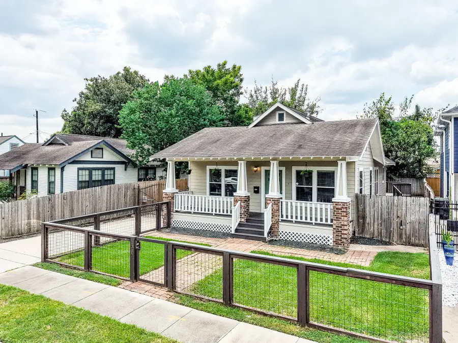 1307 Walton Street, Houston, TX 77009 - #2