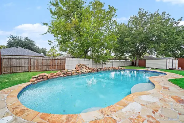1927 Barronett Bend, Sugar Land, TX 77478