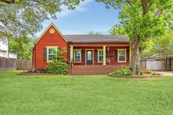 211 W 31st Street, Houston, TX 77018