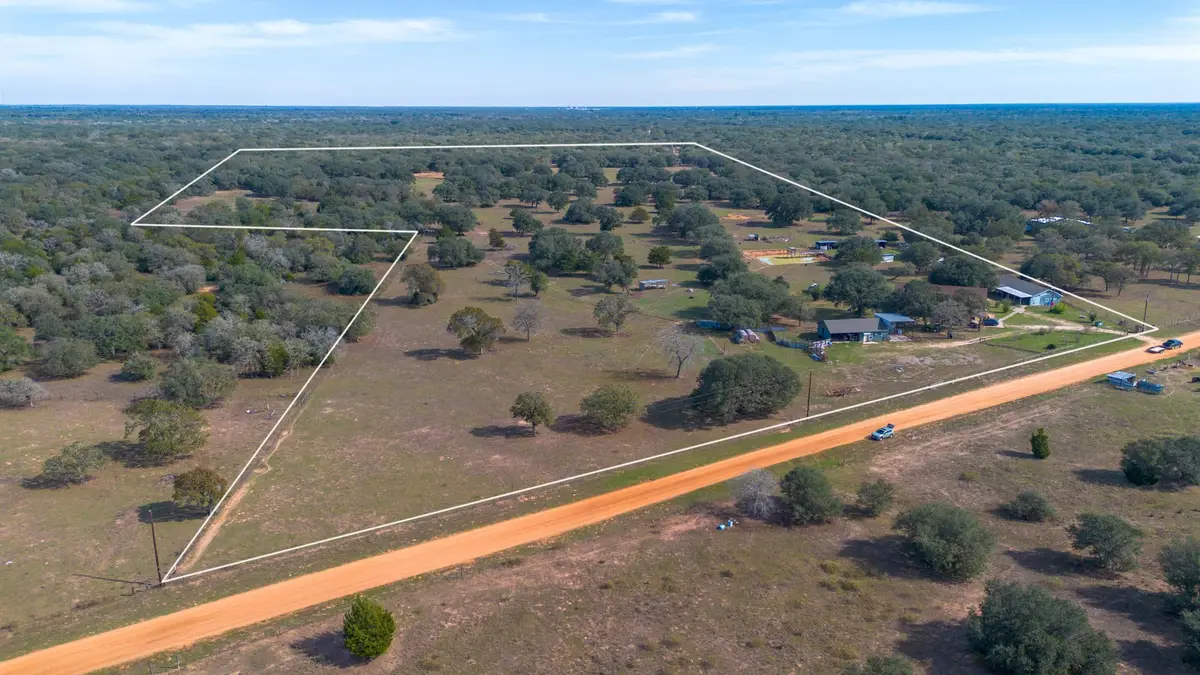 1009 Private Road 1024, Hallettsville, TX 77964 - #1