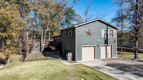 97 Greenway Drive, Trinity, TX 75862