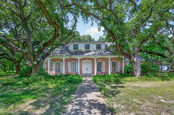 7131 Holmsley Lane N, Houston, TX 77040