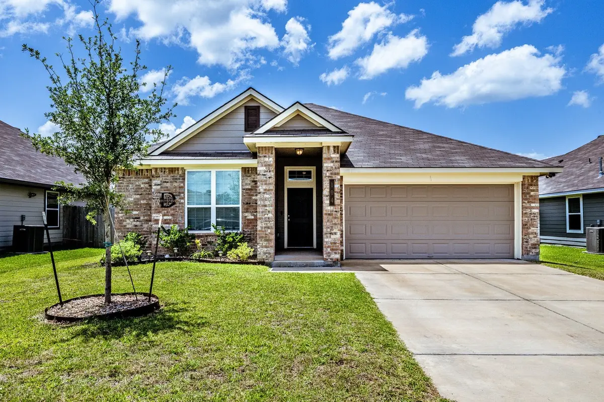 104 Laurel Oak Drive, Huntsville, TX 77320 - #1