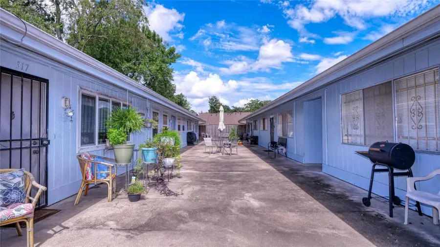 5538 Holly Street #316, Houston, TX 77081 - #2