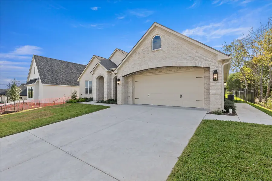 2836 Persimmon Ridge Court, Bryan, TX 77807 - Image #2