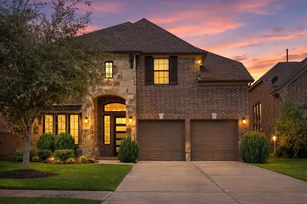 3017 Broadhaven Drive, La Marque, TX 77568