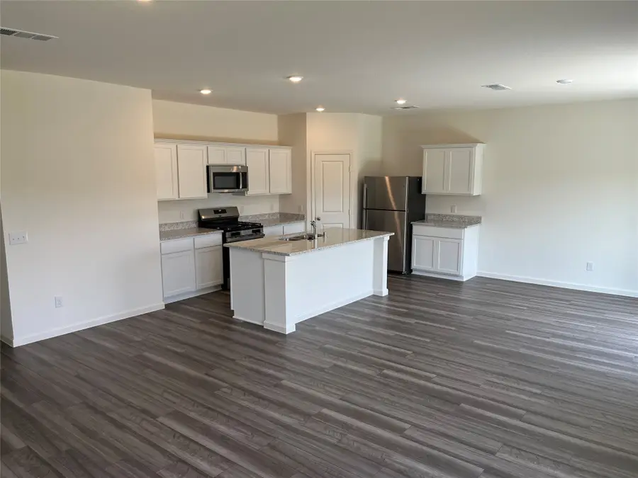 5642 Shelford Birch Drive, Conroe, TX 77303 - #2