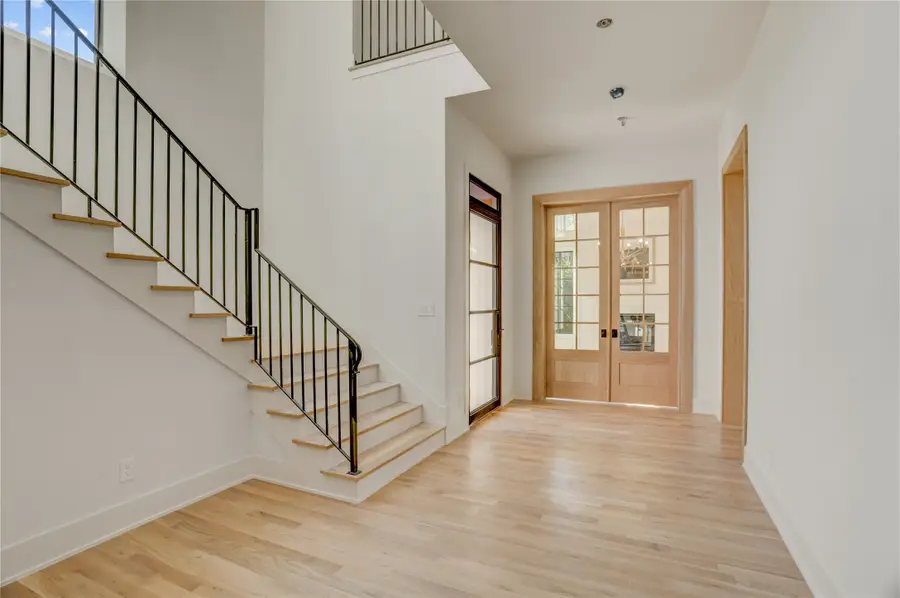 2250 Sunset Boulevard, Houston, TX 77005 - #2