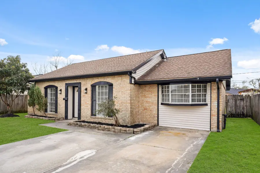 9231 Cobbleshire Drive, Houston, TX 77037 - #2