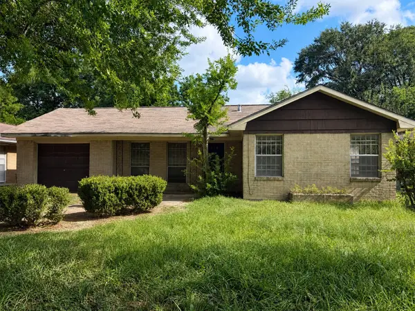 615 Glenburnie Drive, Houston, TX 77022