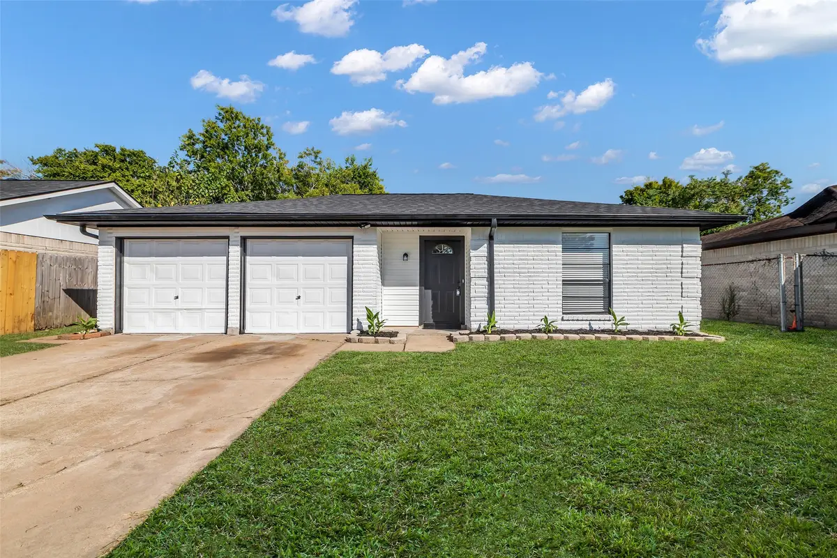 12123 Murr Way, Houston, TX 77048 - Image #1