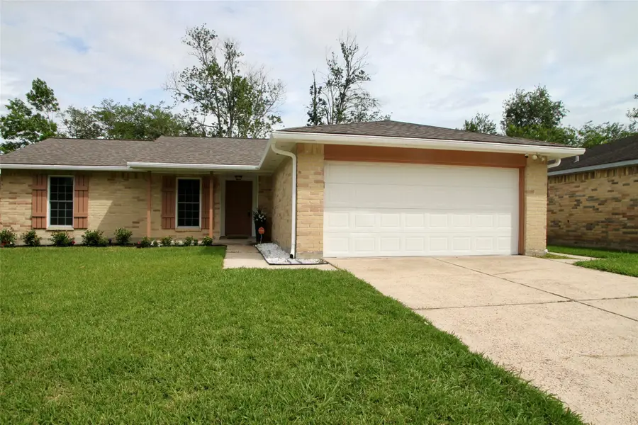 306 Maple Leaf Street, League City, TX 77573 - #2
