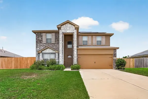 1127 Brahma Circle, East Bernard, TX 77435