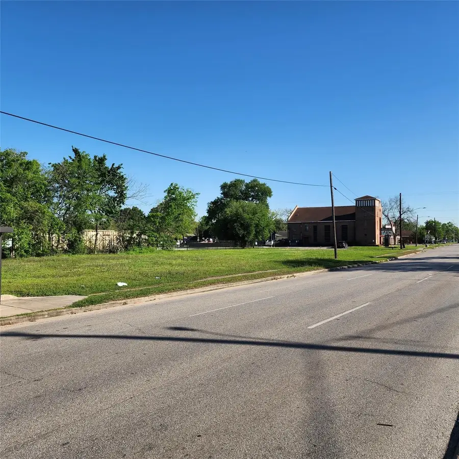 2400 Lockwood Drive, Houston, TX 77020 - #3