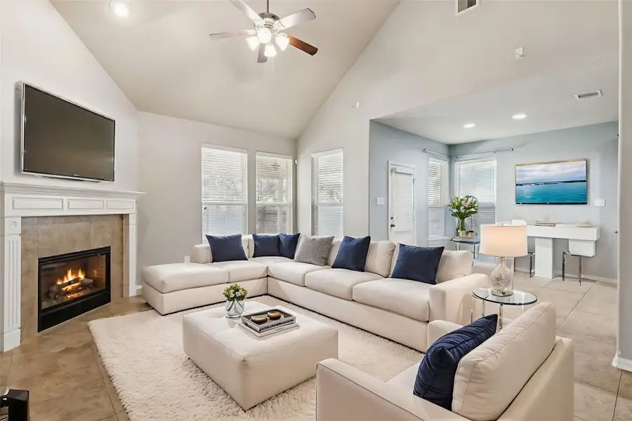 9631 W Amber Bluff Lane, Katy, TX 77494 - Image #3