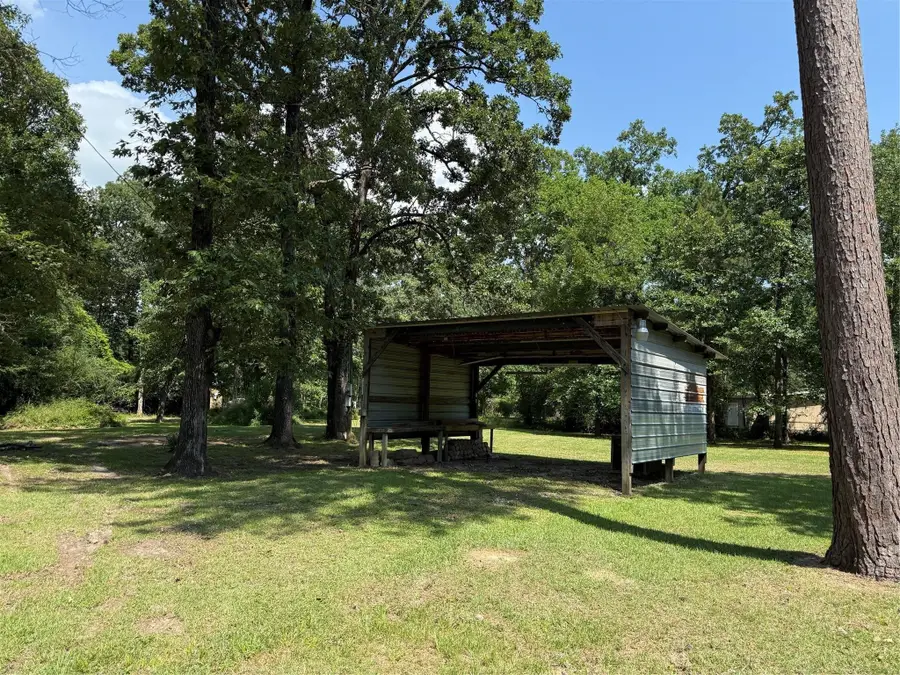 230 Hideout Circle, Livingston, TX 77351 - Image #3