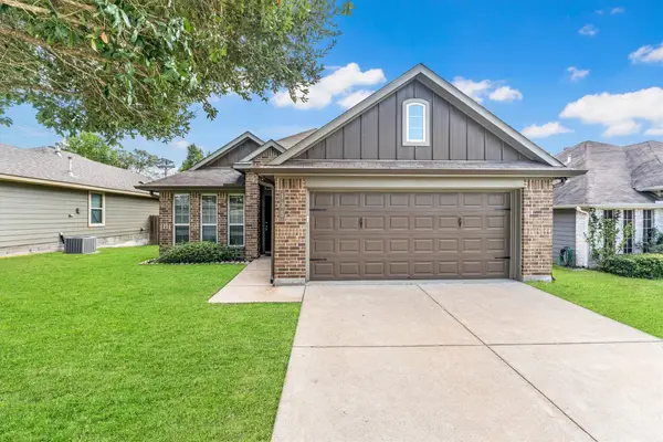 135 Brookside Drive, Huntsville, TX 77320
