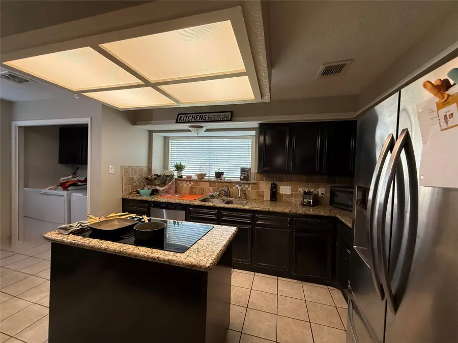 3230 Glade Springs Drive, Houston, TX 77339 - Image #3