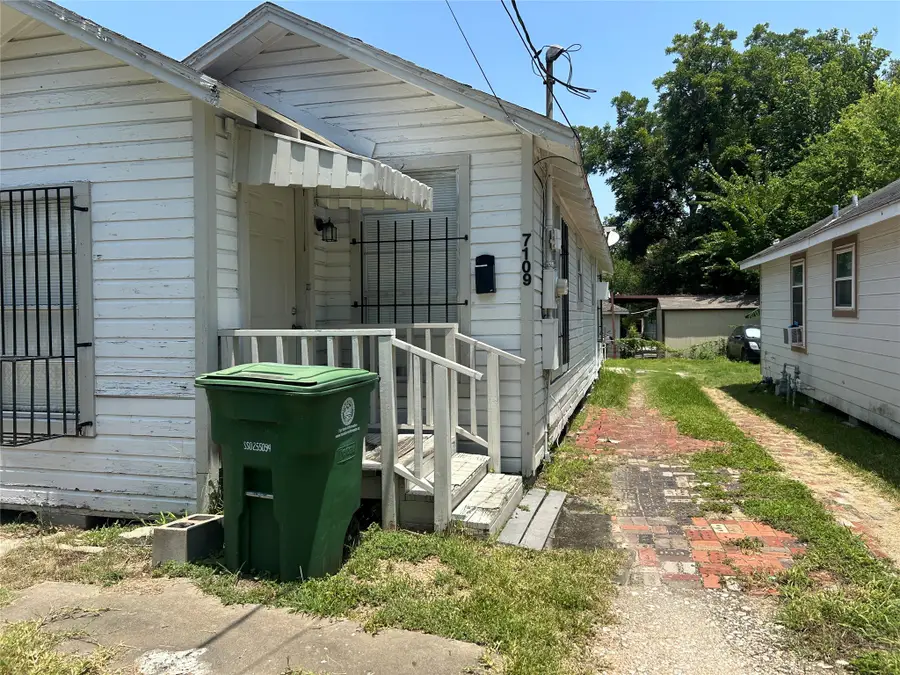 7109 Avenue O, Houston, TX 77011 - #2