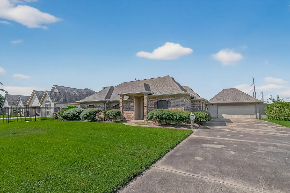 1215 Avenue E, South Houston, TX 77587 - Image #1