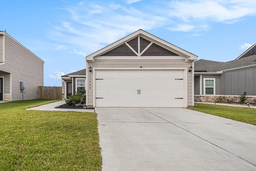 11420 Amber Plains Drive, Houston, TX 77048 - Image #2
