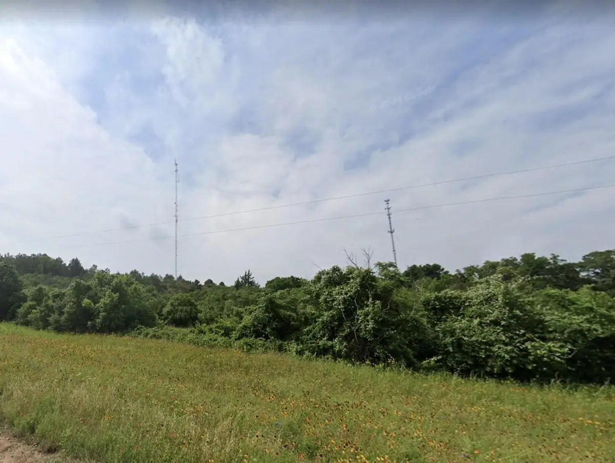 000 E I-10, Gonzales, TX 78629 - #1