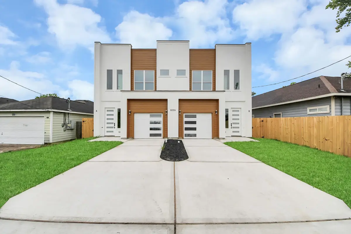 8206 Colonial Lane, Houston, TX 77051 - #1