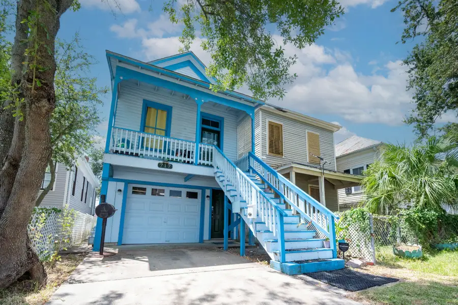 717 Church Street, Galveston, TX 77550 - #2