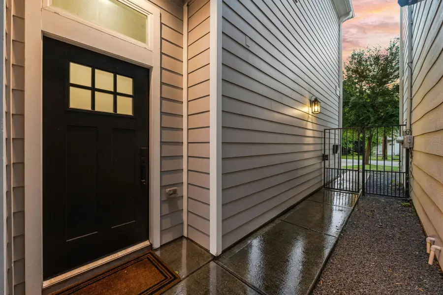 5537 Petty Street, Houston, TX 77007 - #3